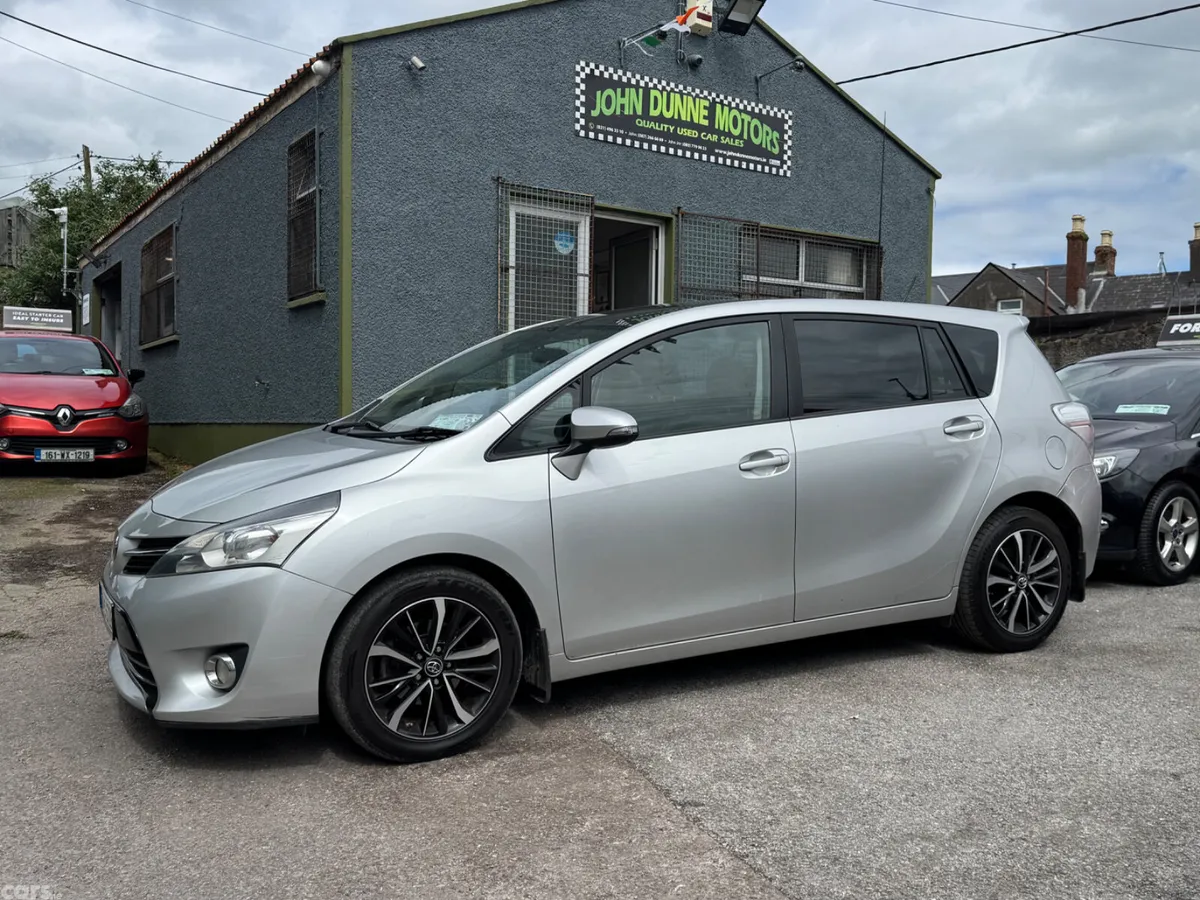 Toyota Verso MPV, Diesel, 2017, Grey