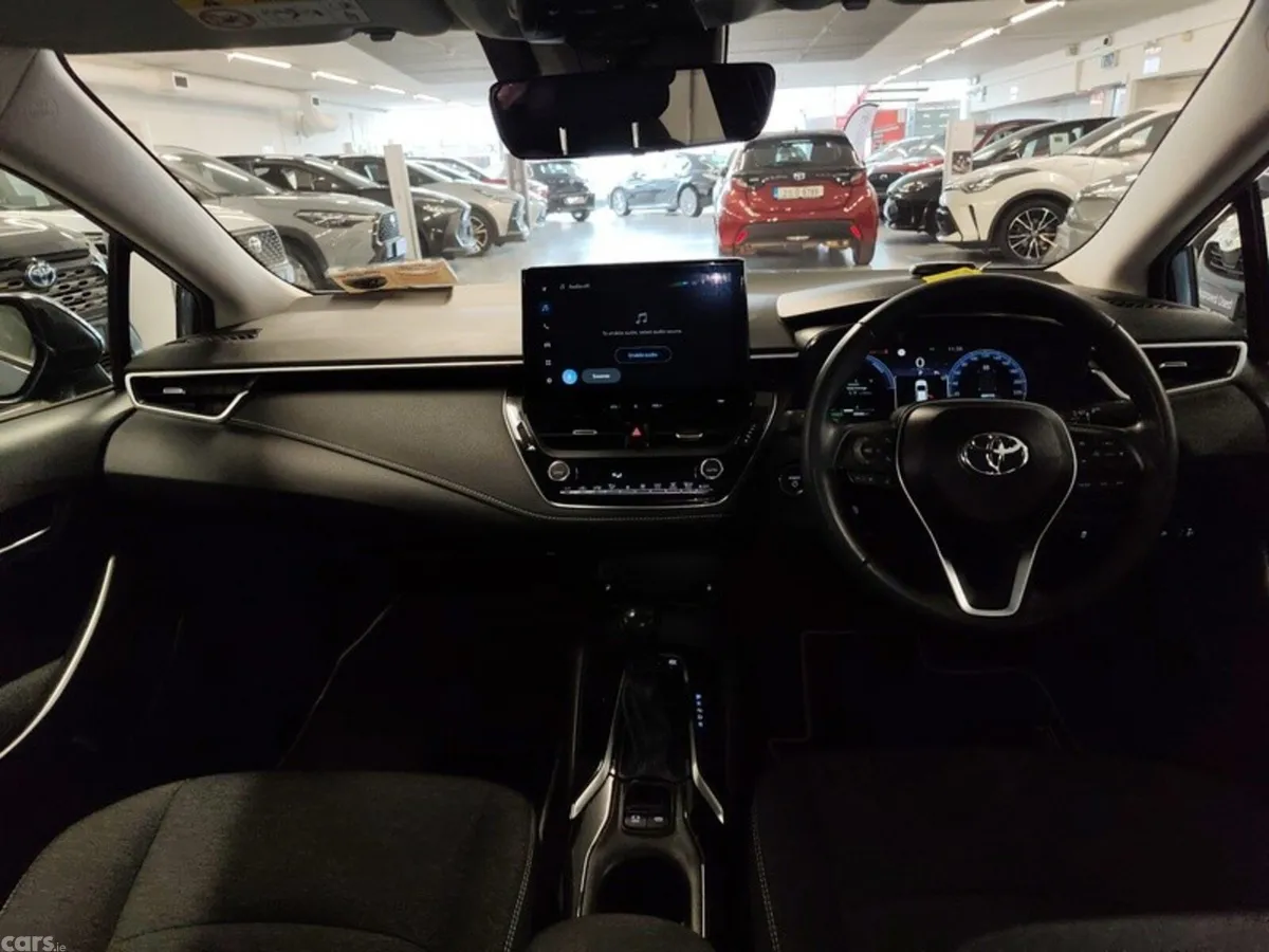 Toyota Corolla Saloon, Petrol Hybrid, 2023, Grey