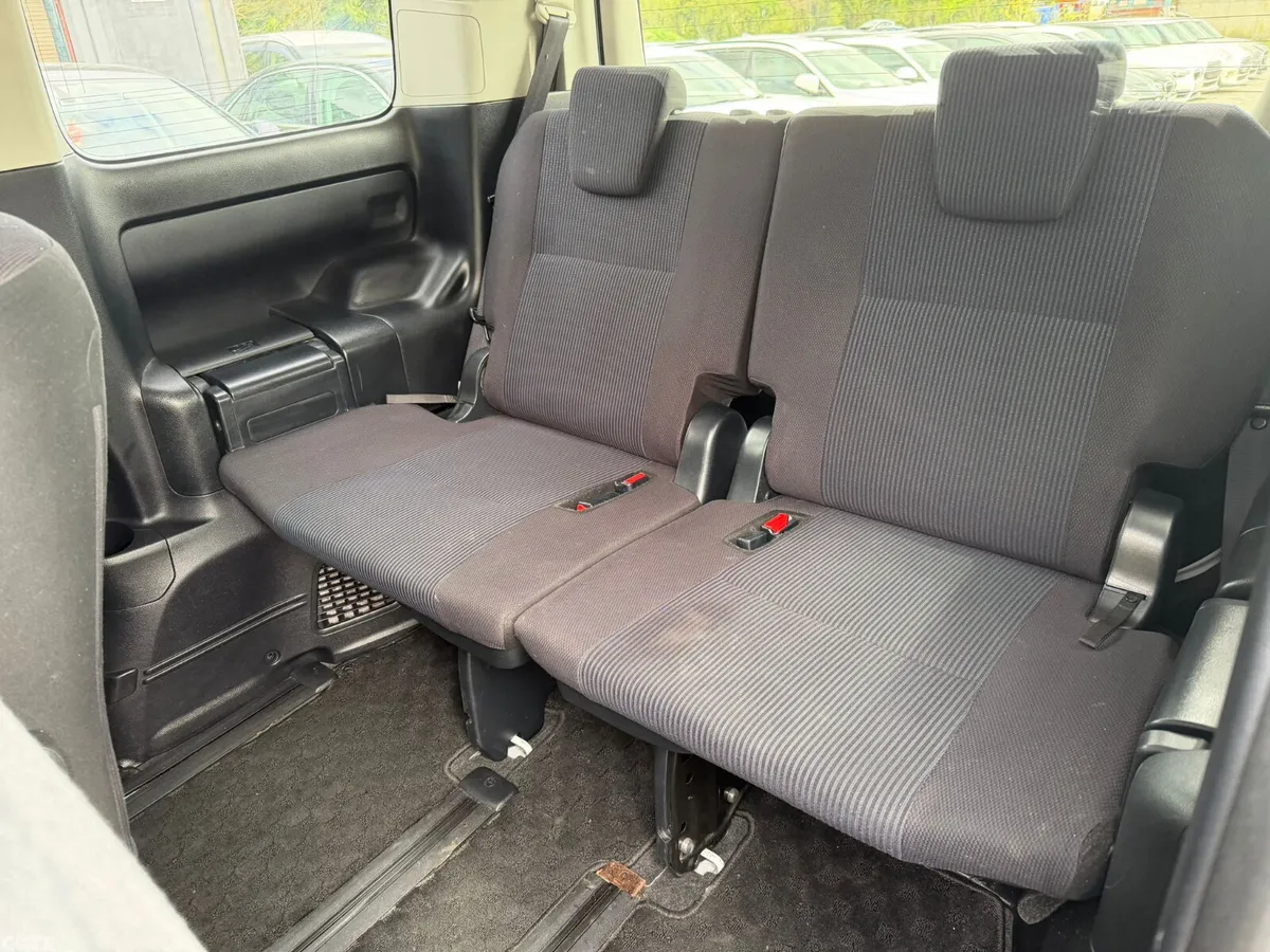 Toyota Voxy MPV, Petrol Hybrid, 2016, White