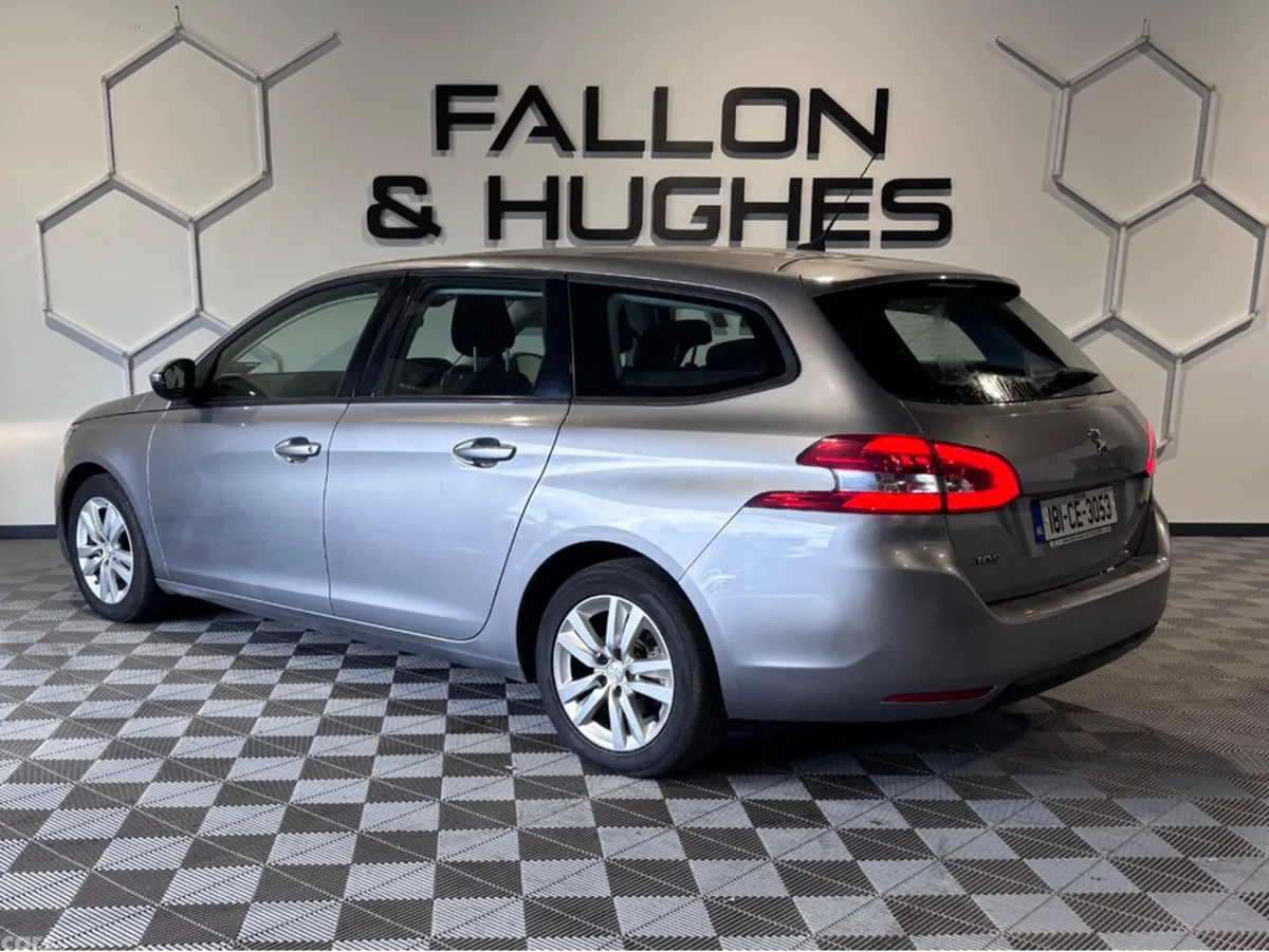 Peugeot 308 Estate, Diesel, 2018, Grey