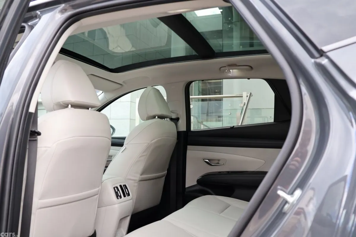 Hyundai Tucson SUV, Petrol Plug-in Hybrid, 2025, Grey
