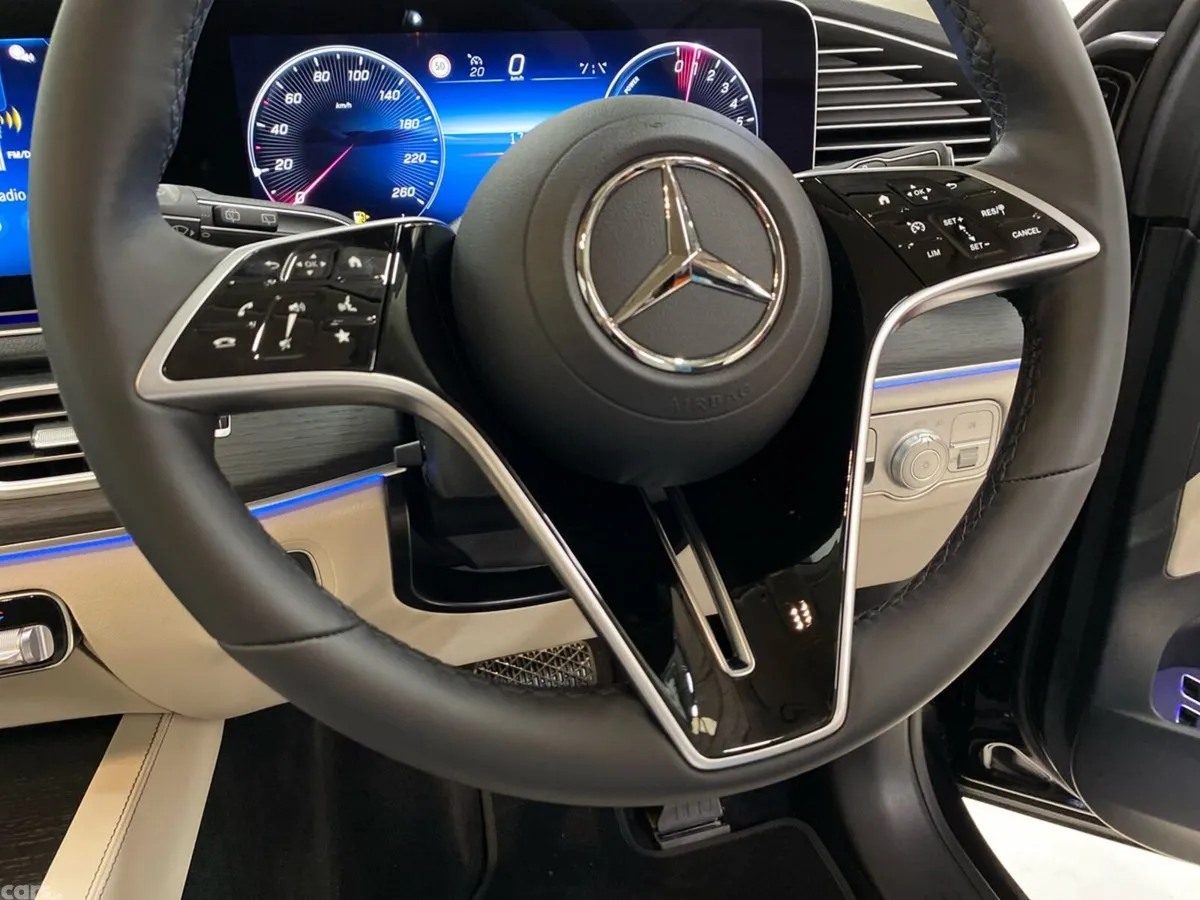 Mercedes-Benz GLE SUV, Petrol Plug-in Hybrid, 2026, Black