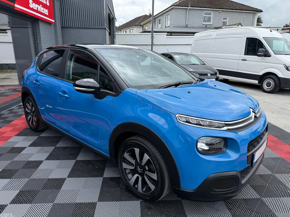 Citroen C3 Hatchback, Petrol, 2019, Blue