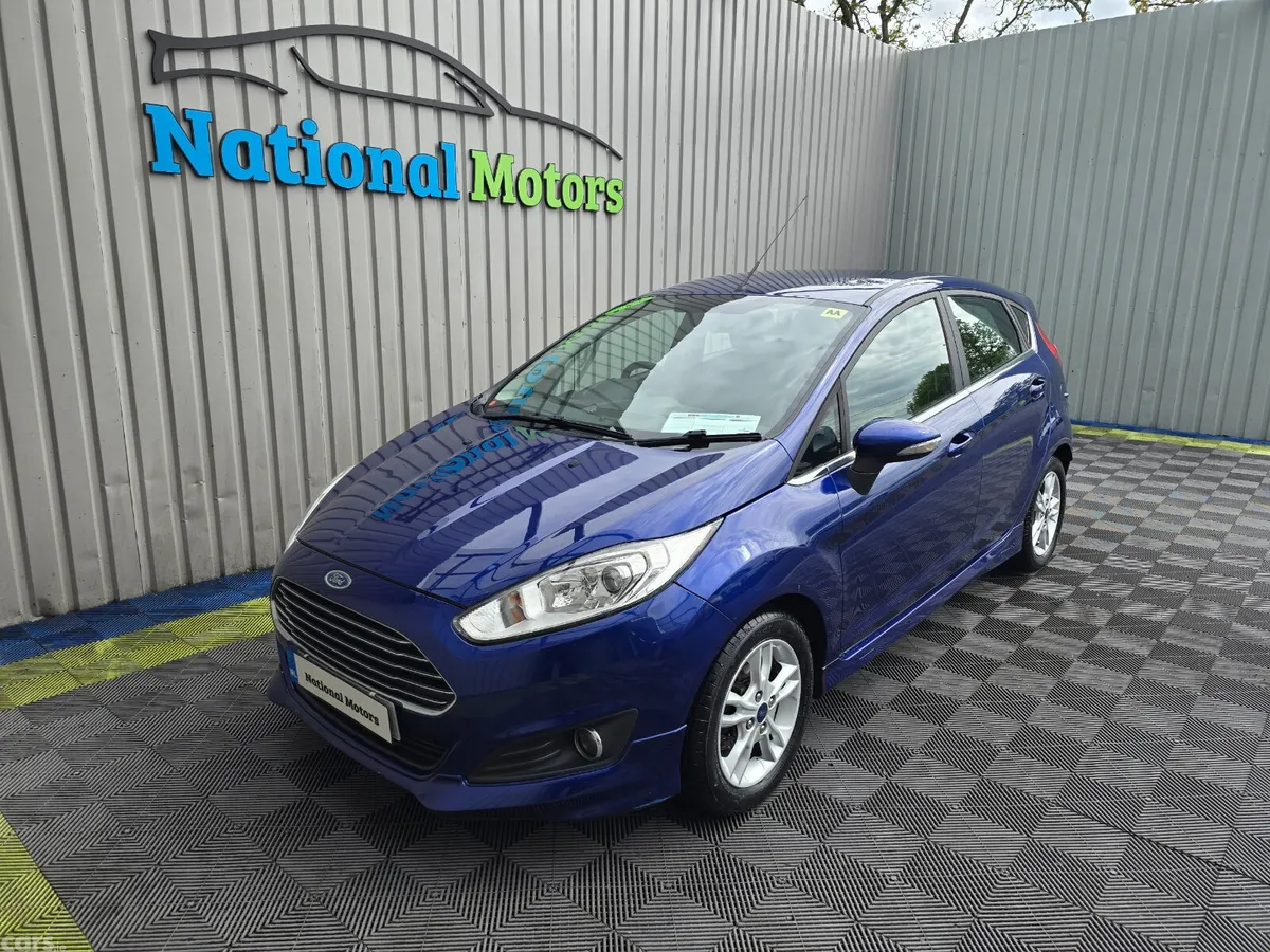 Ford Fiesta Hatchback, Petrol, 2015, Blue