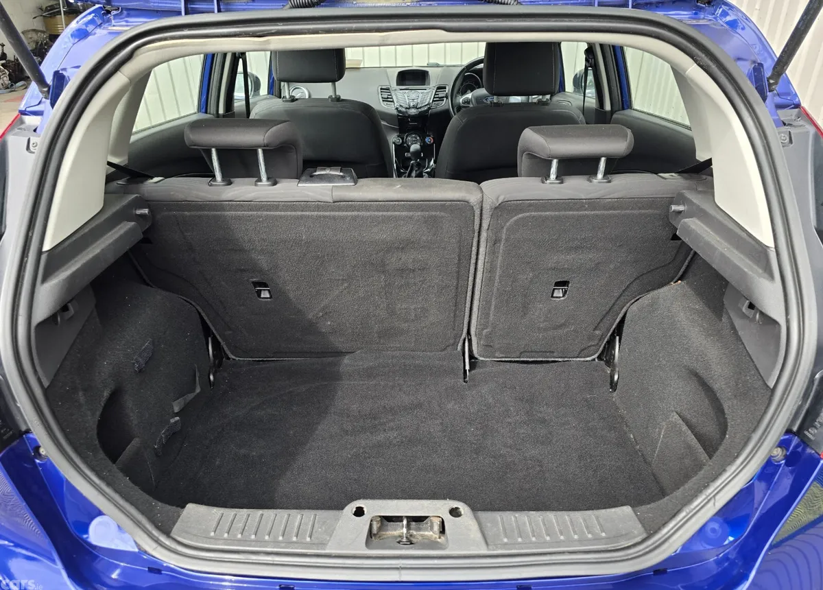 Ford Fiesta Hatchback, Petrol, 2015, Blue