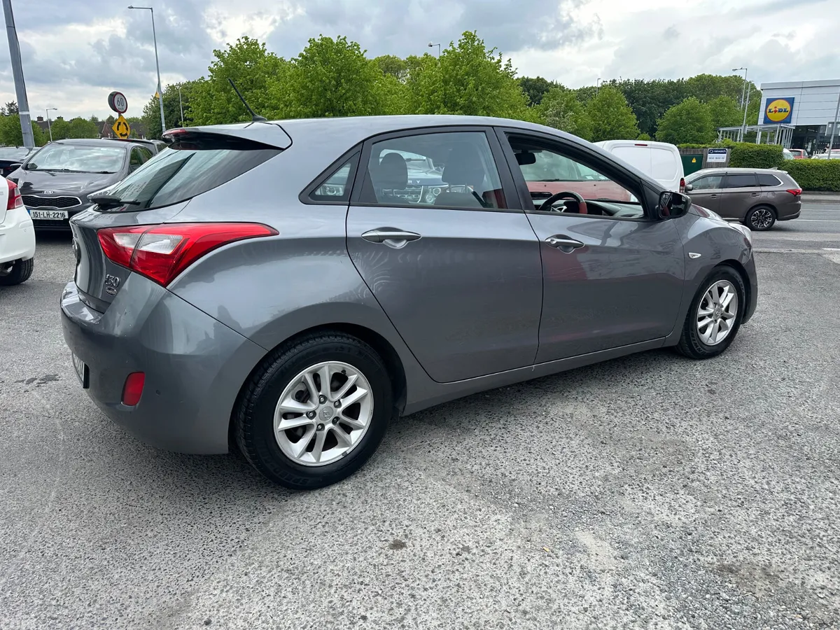 Hyundai i30 Hatchback, Diesel, 2012, Grey