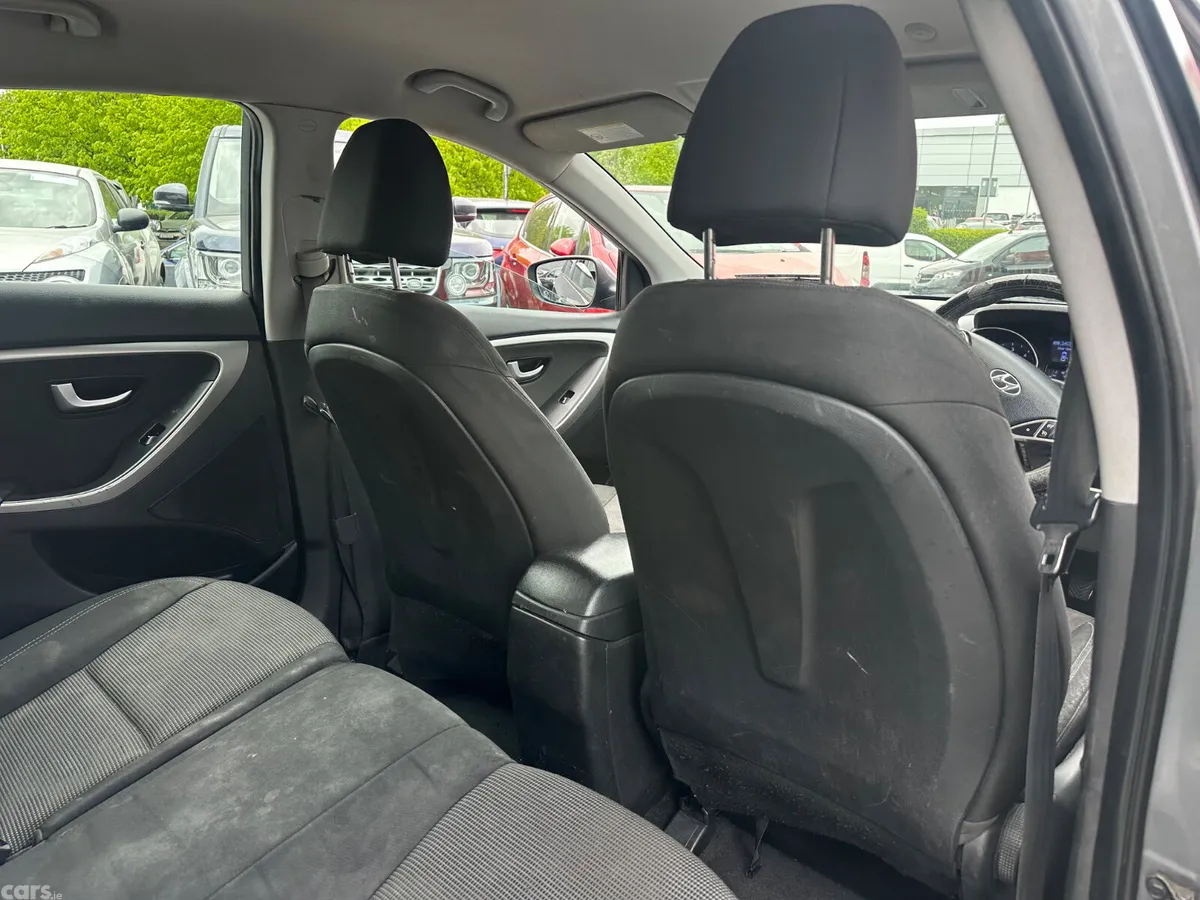 Hyundai i30 Hatchback, Diesel, 2012, Grey