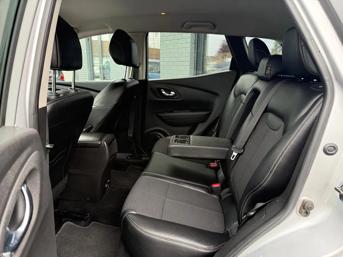 Renault Kadjar SUV, Diesel, 2017, Grey
