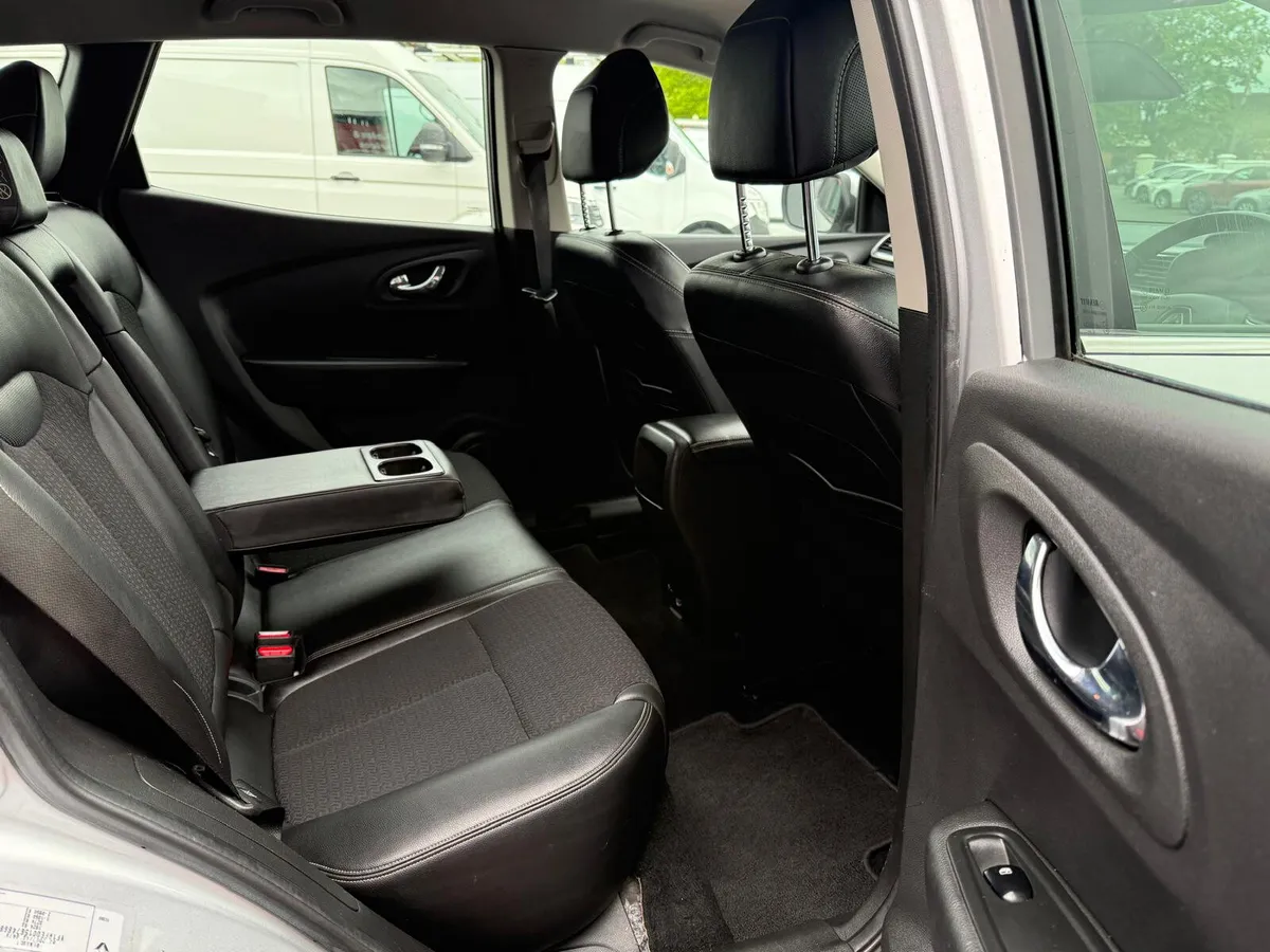 Renault Kadjar SUV, Diesel, 2017, Grey