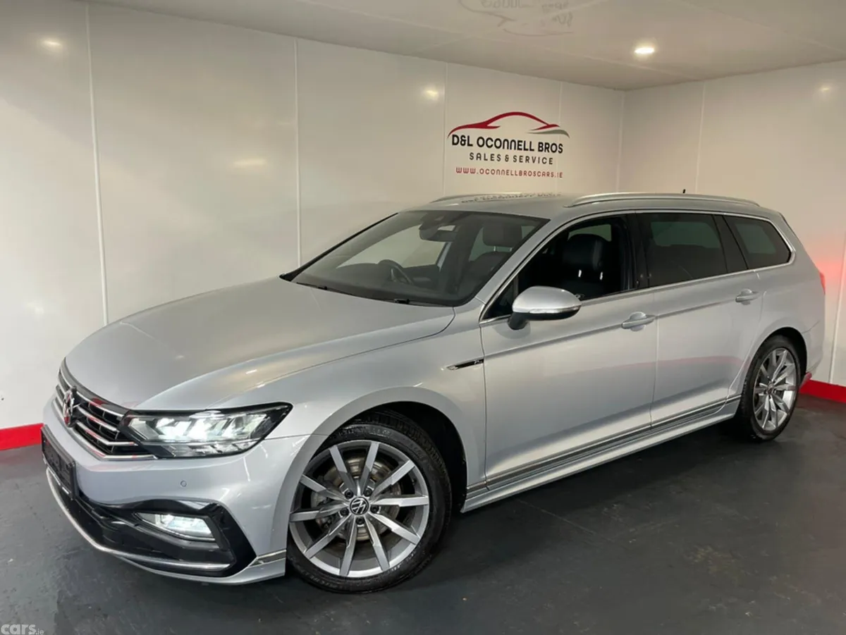 Volkswagen Passat Estate, Diesel, 2023, Silver
