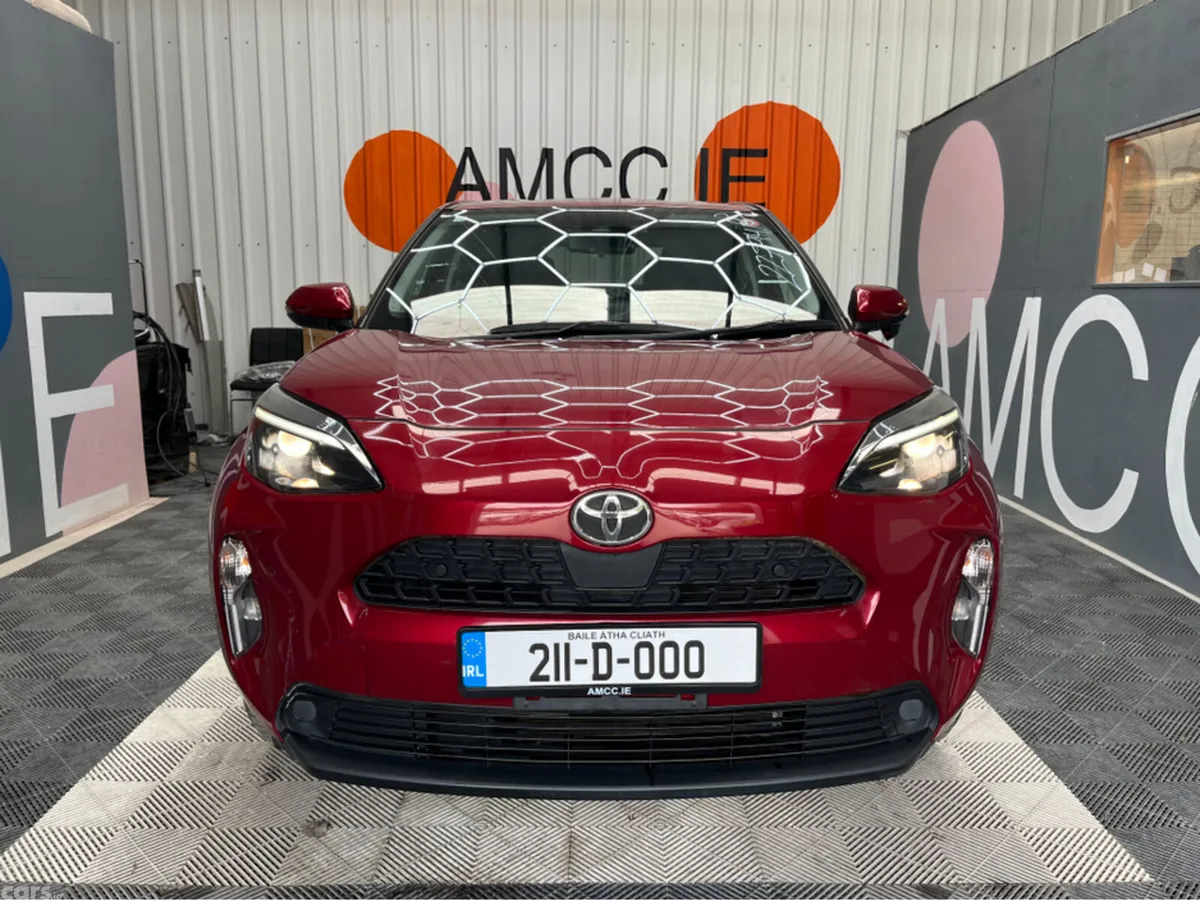 Toyota Yaris Cross SUV, Petrol, 2021, Red
