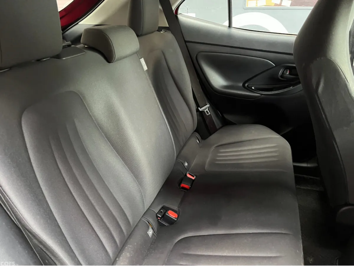 Toyota Yaris Cross SUV, Petrol, 2021, Red