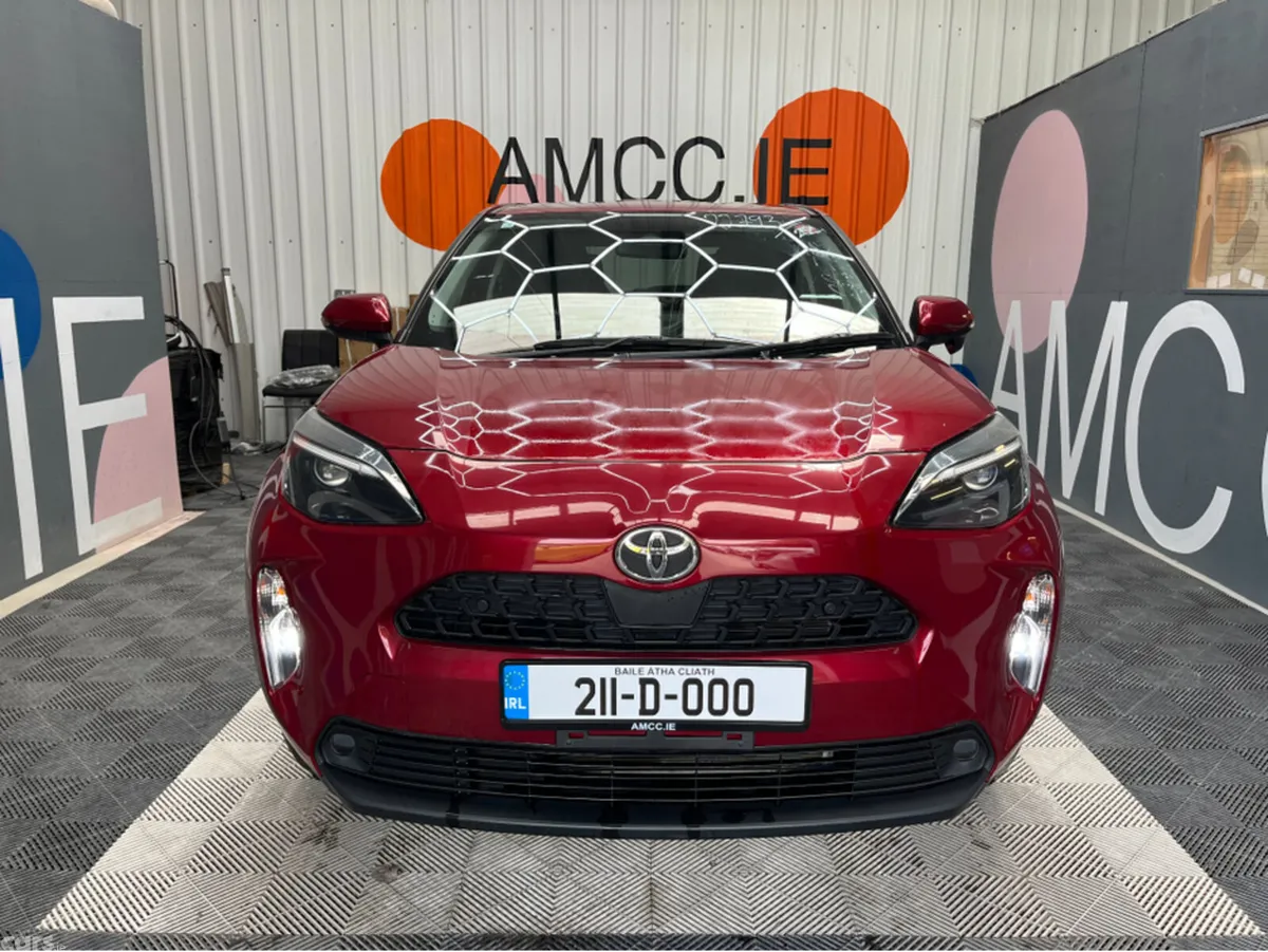 Toyota Yaris Cross SUV, Petrol, 2021, Red