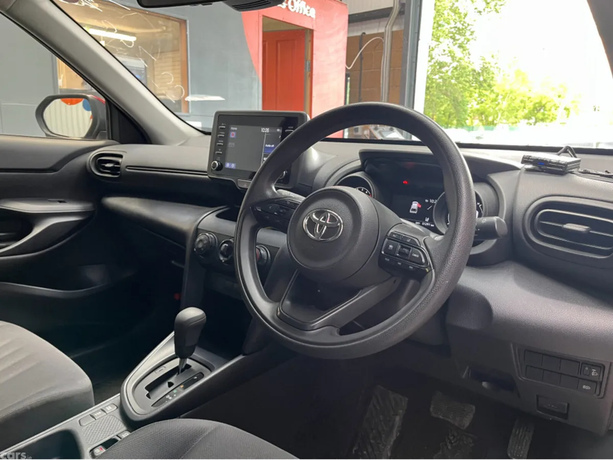 Toyota Yaris Cross SUV, Petrol, 2021, Red