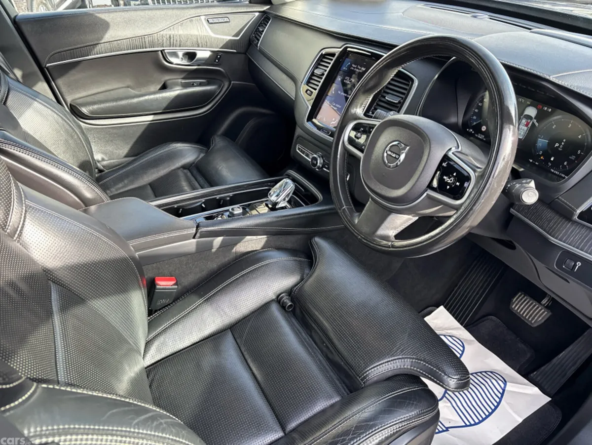 Volvo XC90 MPV, Diesel, 2020, Blue