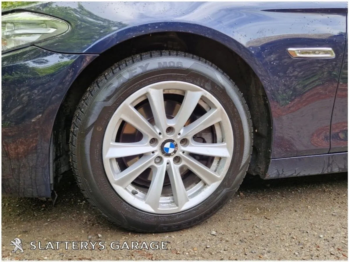 BMW 5-Series Saloon, Diesel, 2014, Blue