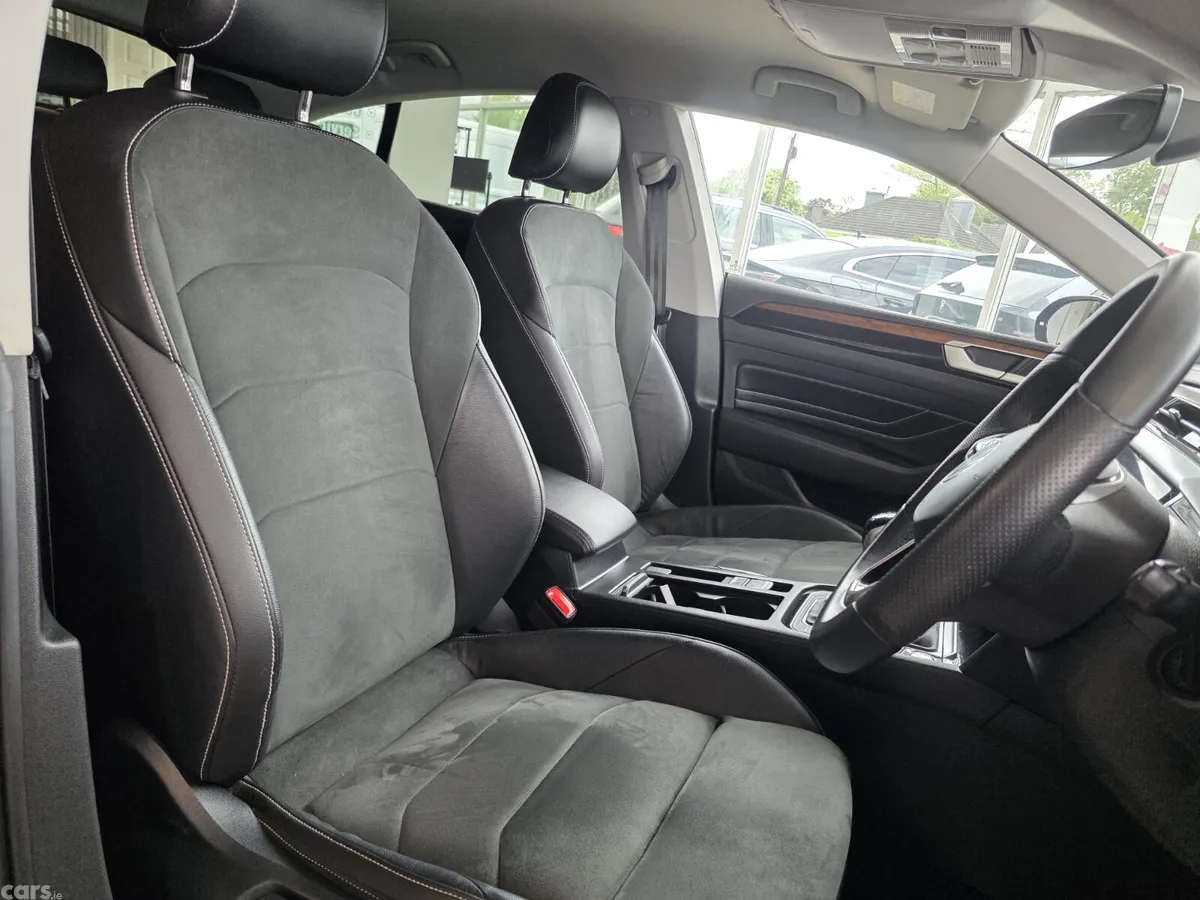 Volkswagen Arteon Hatchback, Diesel, 2023, Grey