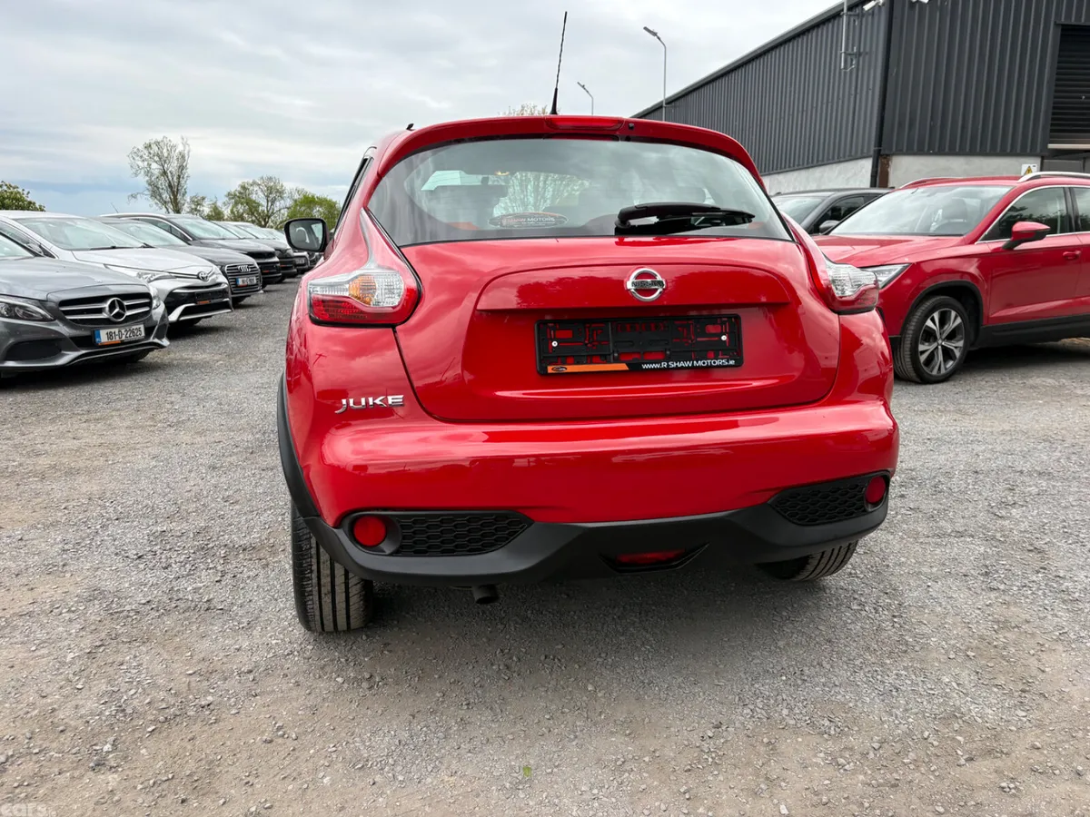 Nissan Juke SUV, Diesel, 2017, Red