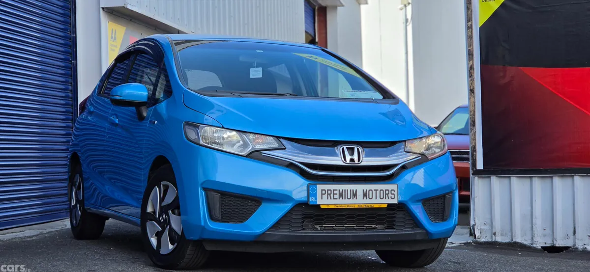 Honda Fit Hatchback, Petrol Hybrid, 2014, Blue