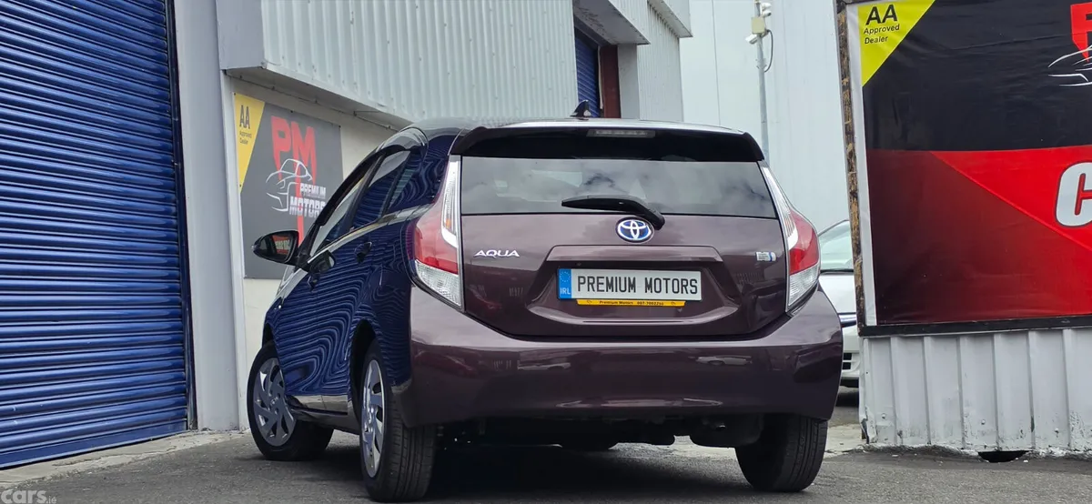 Toyota Aqua Hatchback, Petrol Hybrid, 2015, Brown