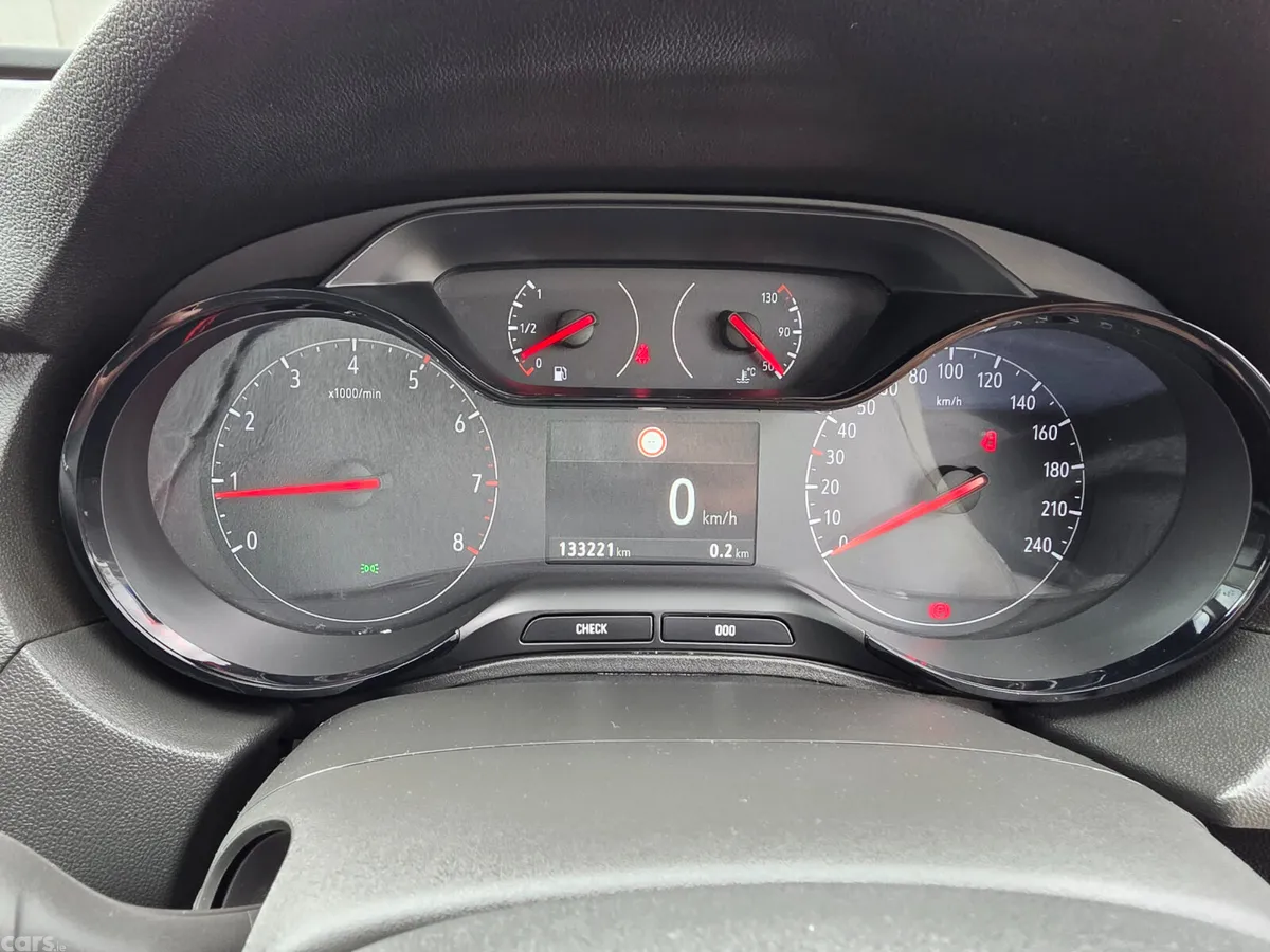 Opel Grandland X SUV, Diesel, 2021, Blue