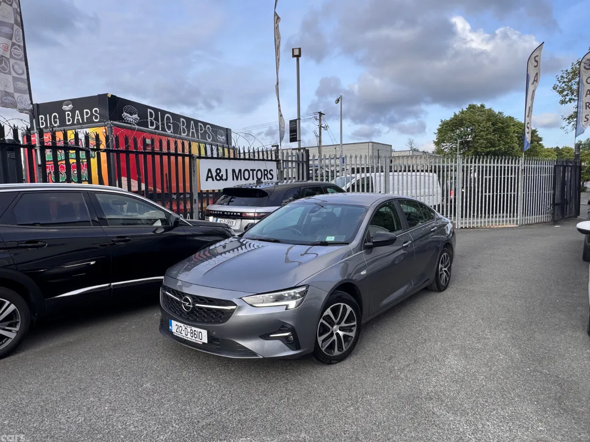 Opel Insignia Hatchback, Diesel, 2021, Grey