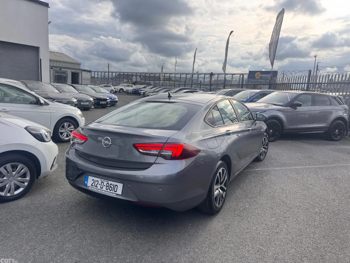 Opel Insignia Hatchback, Diesel, 2021, Grey