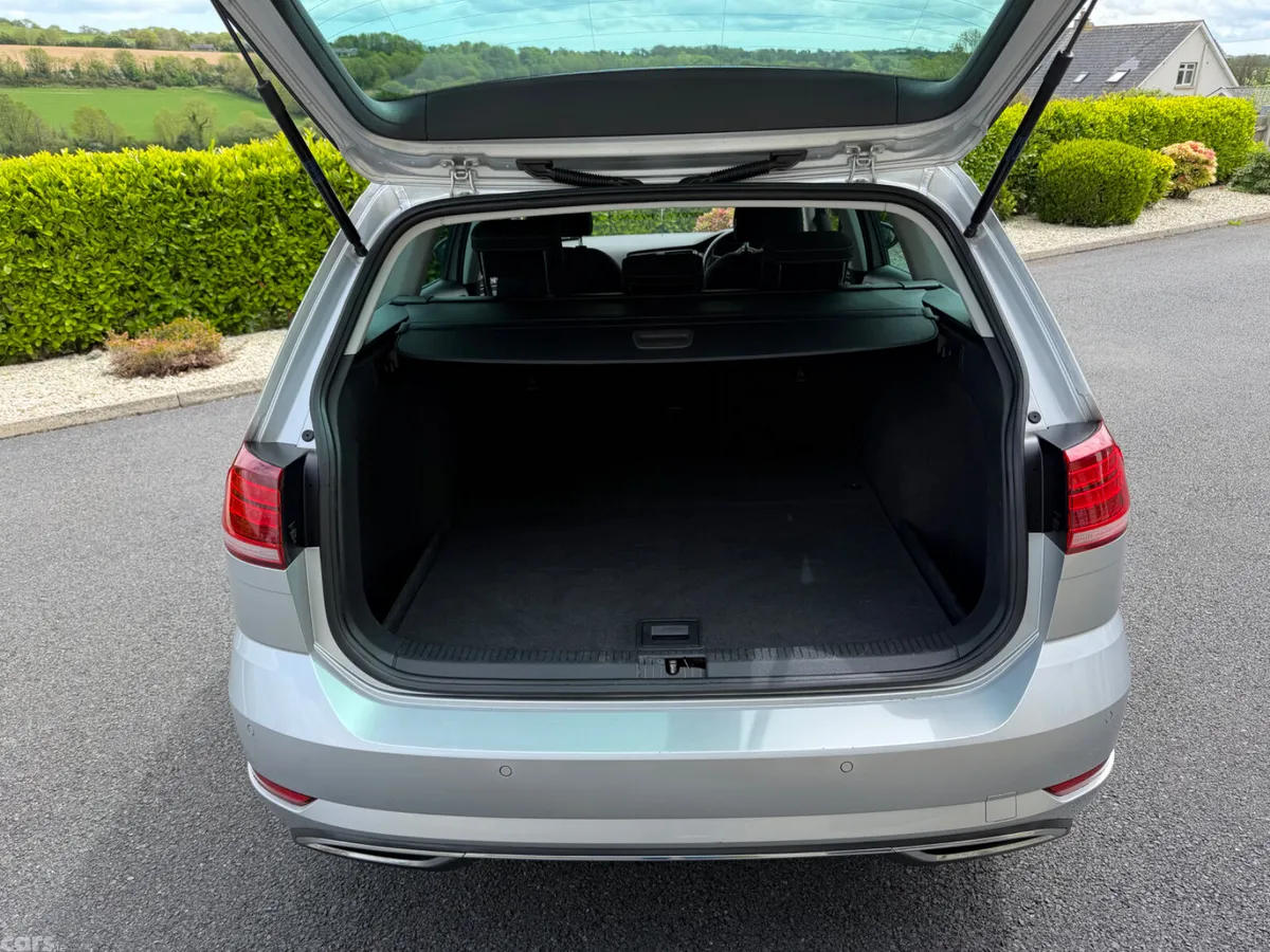 Volkswagen Golf Estate, Diesel, 2018, Grey