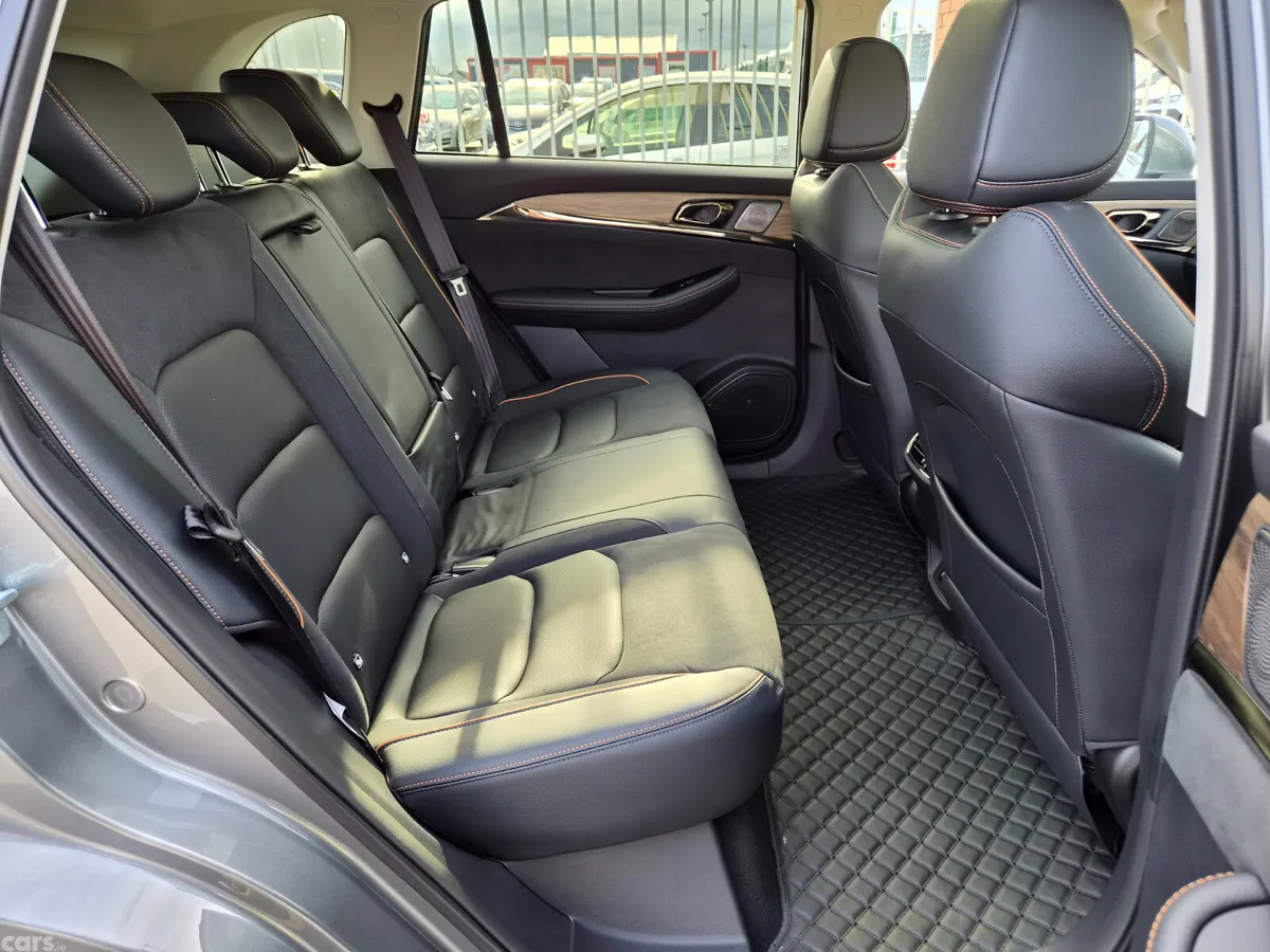 Skywell BE11 SUV, Electric, 2027, Silver