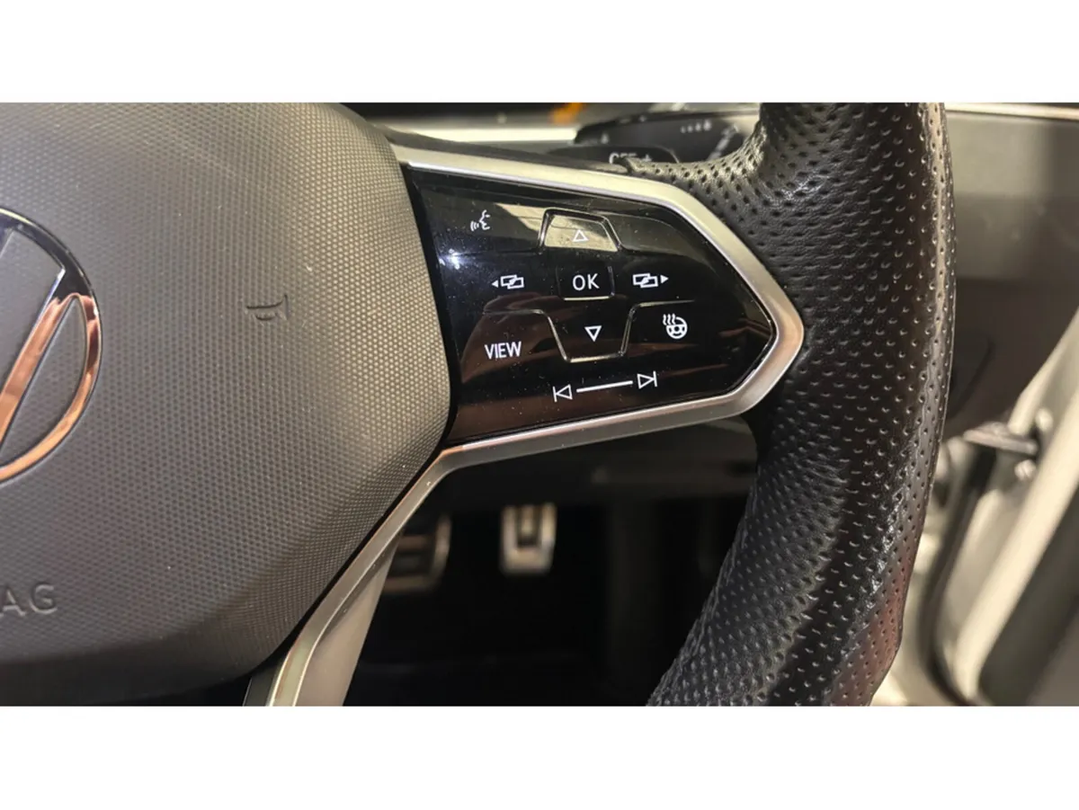 Volkswagen Tiguan SUV, Petrol Plug-in Hybrid, 2022, White