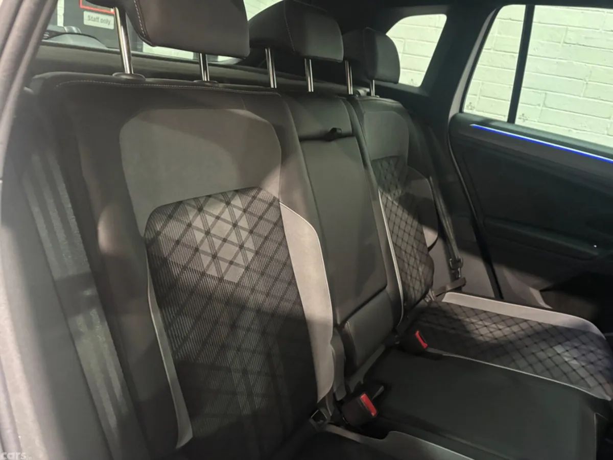 Volkswagen Tiguan SUV, Petrol Plug-in Hybrid, 2022, White