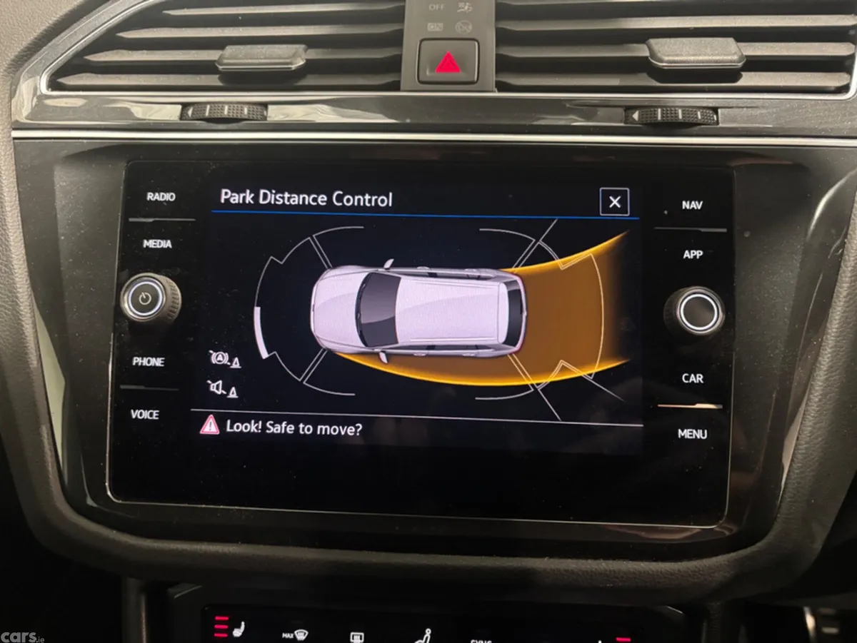 Volkswagen Tiguan SUV, Petrol Plug-in Hybrid, 2022, White