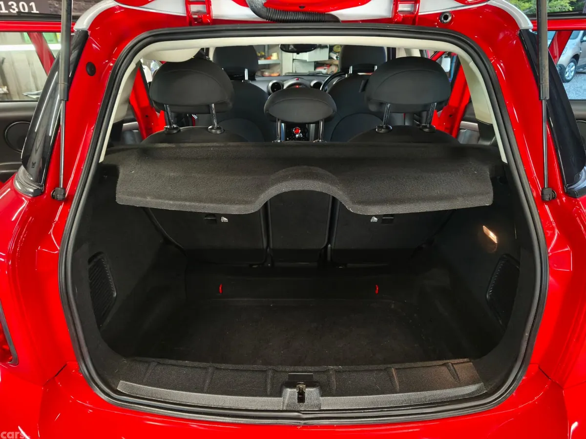 Mini Cooper Hatchback, Petrol, 2012, Red