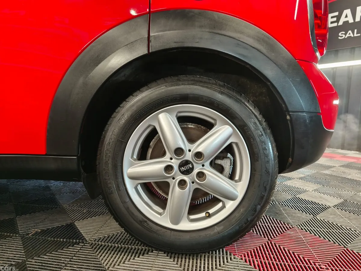 Mini Cooper Hatchback, Petrol, 2012, Red