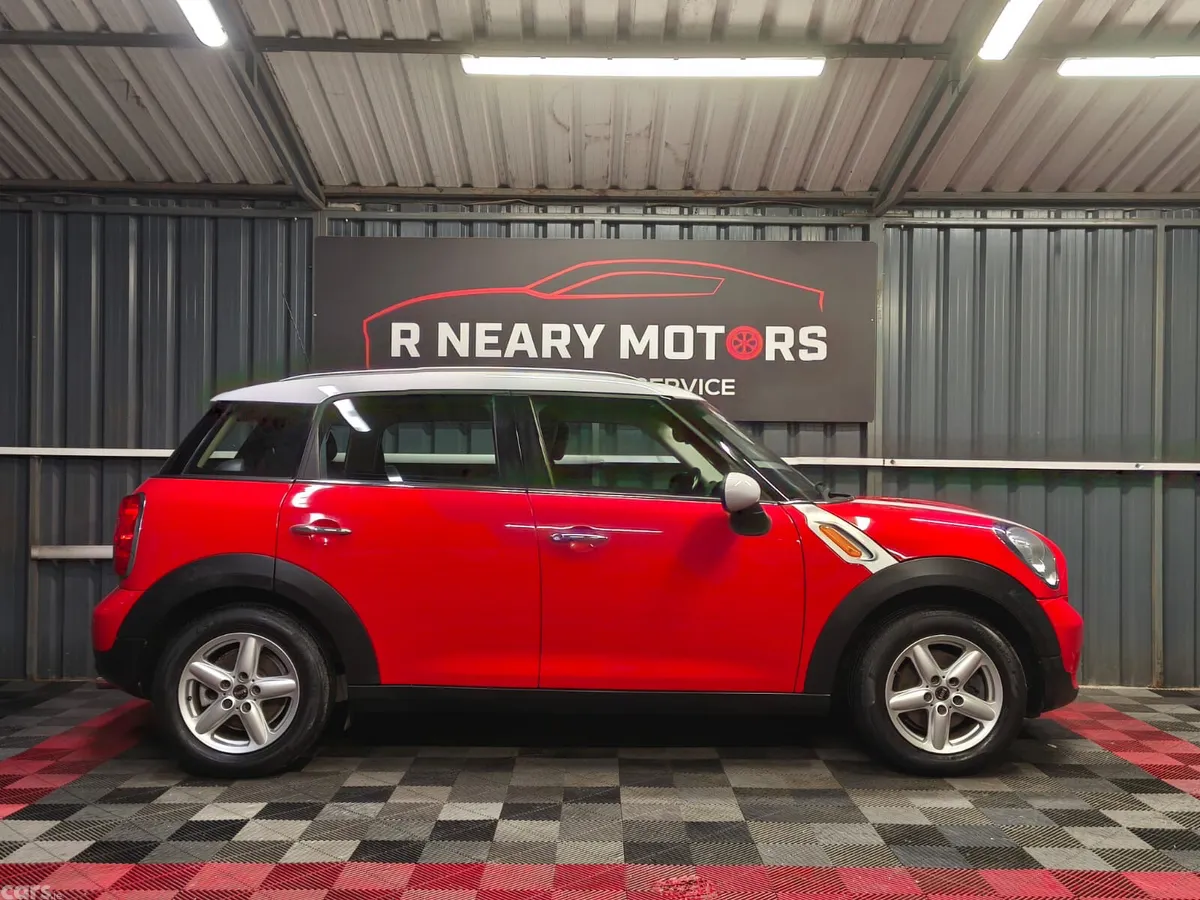Mini Cooper Hatchback, Petrol, 2012, Red