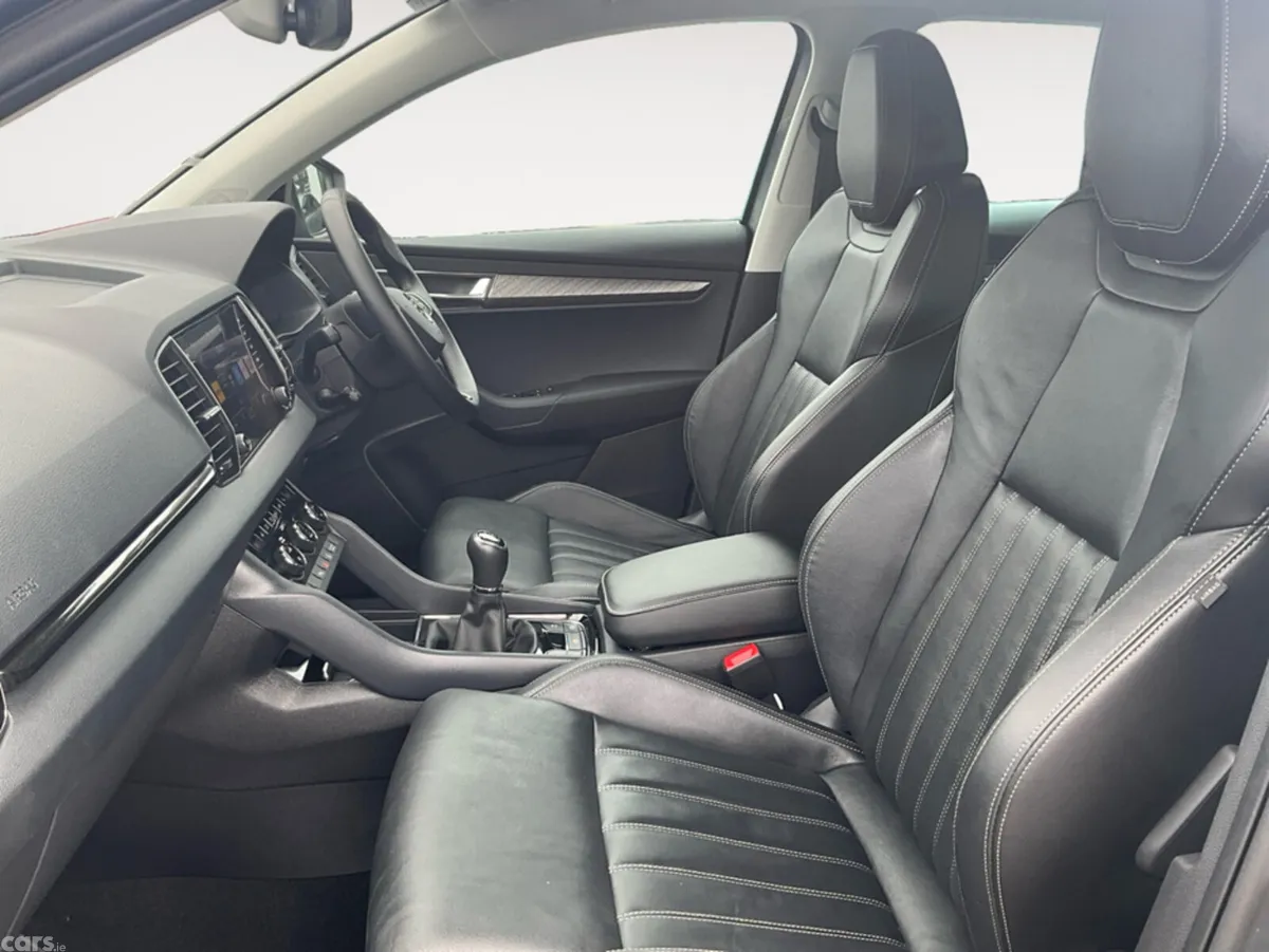 Skoda Karoq SUV, Diesel, 2025, Grey