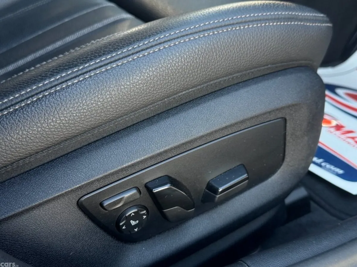 BMW 5-Series Estate, Diesel Hybrid, 2023, Grey