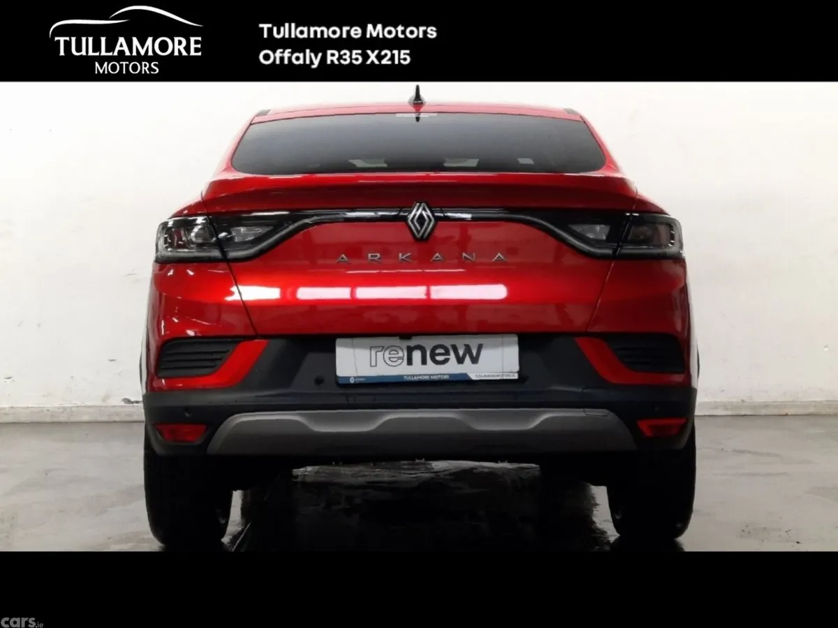 Renault Arkana Hatchback, Petrol Hybrid, 2025, Red