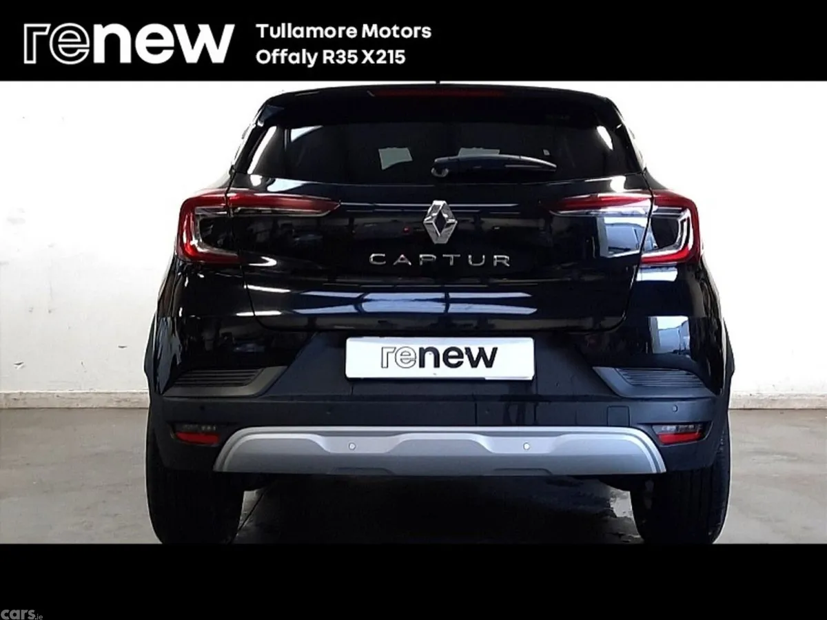 Renault Captur Hatchback, Petrol, 2024, Black