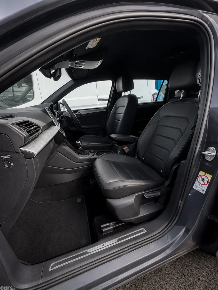 SEAT Tarraco Estate, Petrol, 2023, Grey