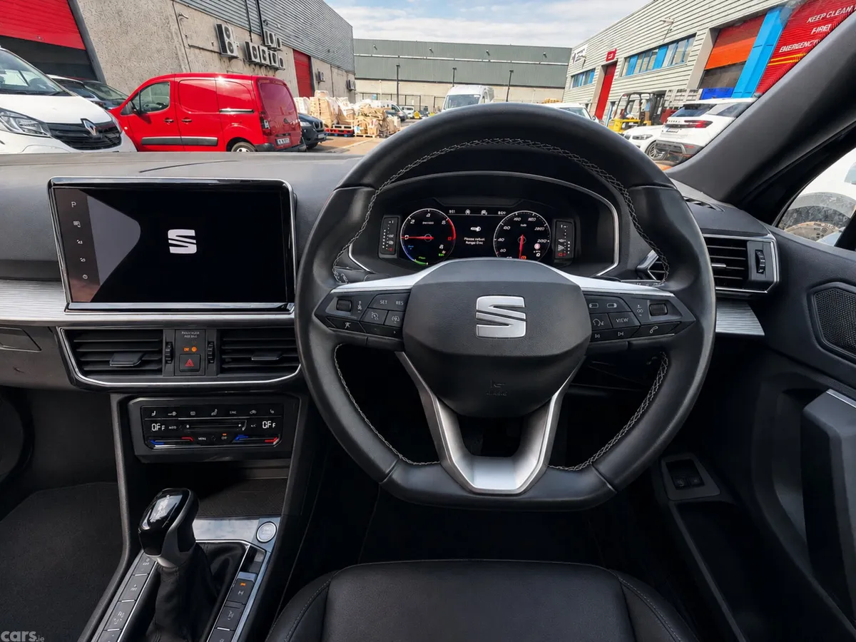 SEAT Tarraco Estate, Petrol, 2023, Grey