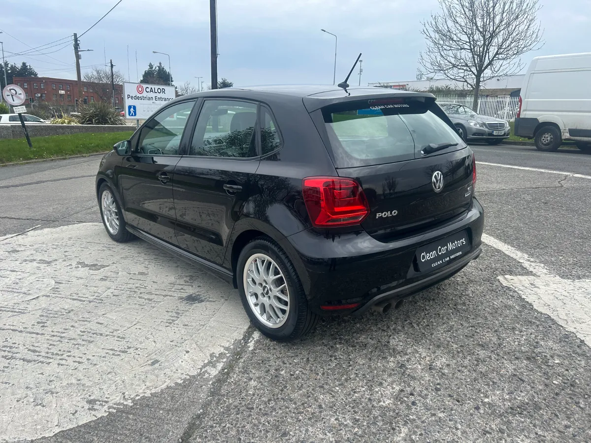 Volkswagen Polo Hatchback, Petrol, 2015, Black