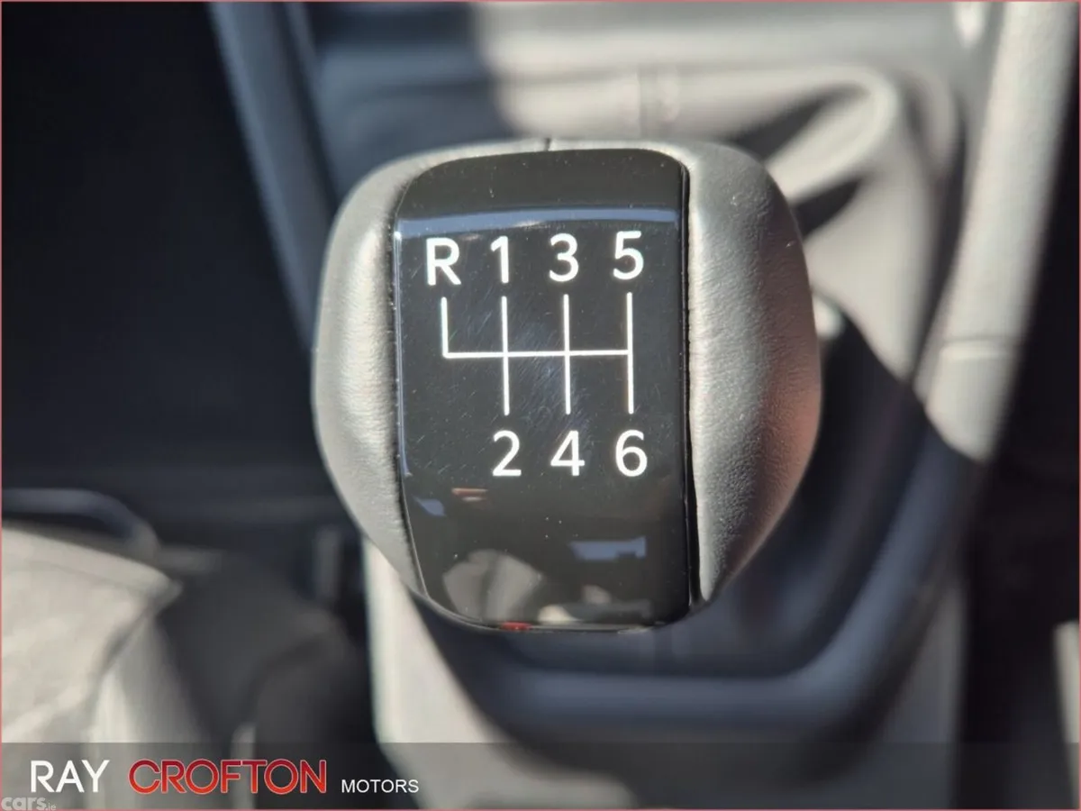 Kia Stonic Estate, Petrol Hybrid, 2026, Black