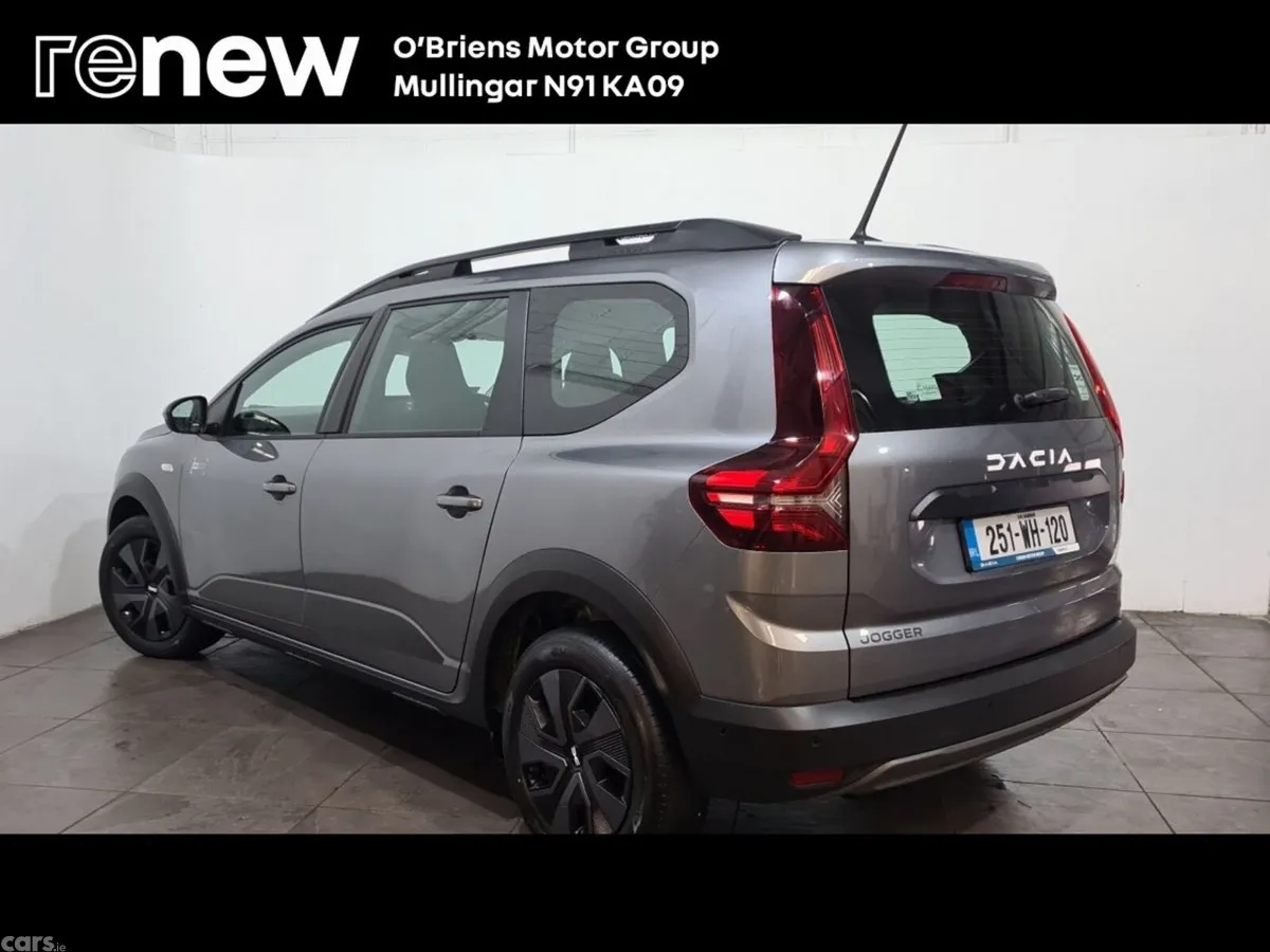Dacia Jogger MPV, Petrol, 2025, Grey