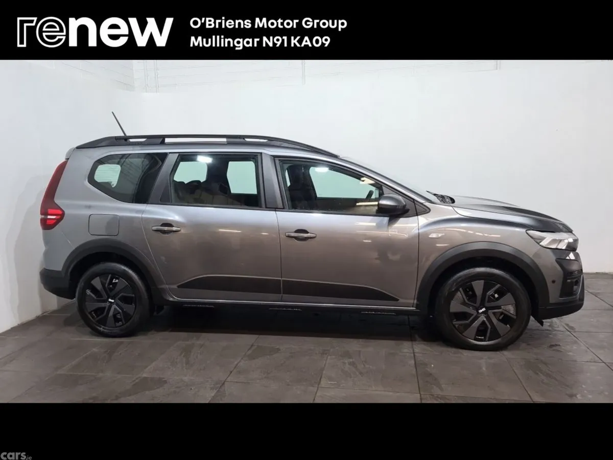 Dacia Jogger MPV, Petrol, 2025, Grey