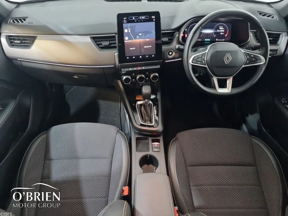 Renault Arkana Hatchback, Petrol Hybrid, 2025, Black