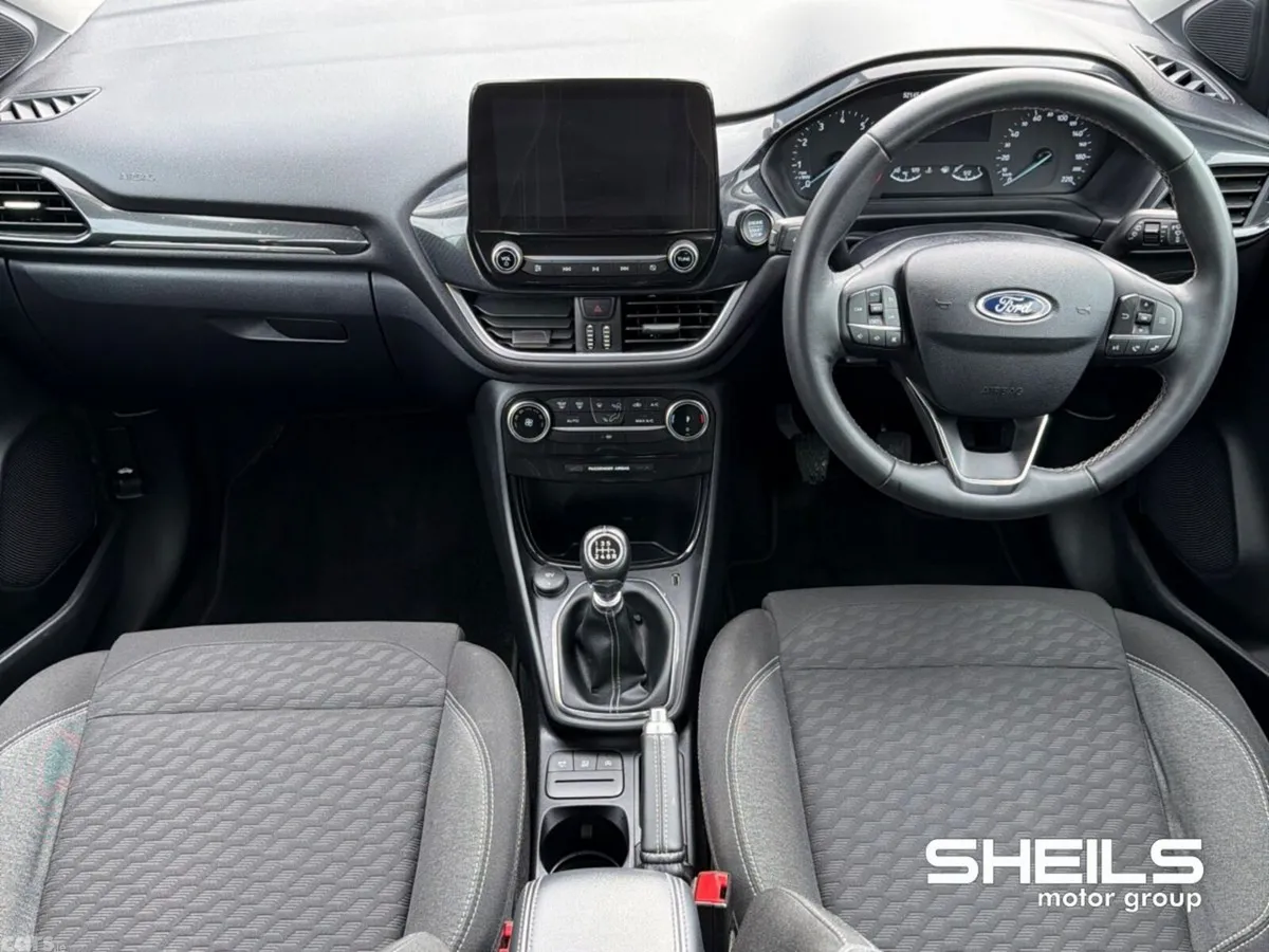 Ford Puma SUV, Petrol Hybrid, 2023, Grey