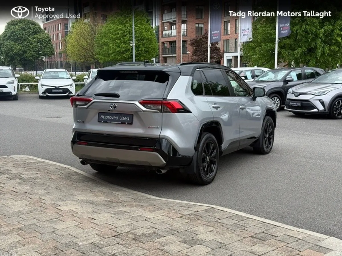 Toyota RAV4 SUV, Petrol Hybrid, 2024, Silver