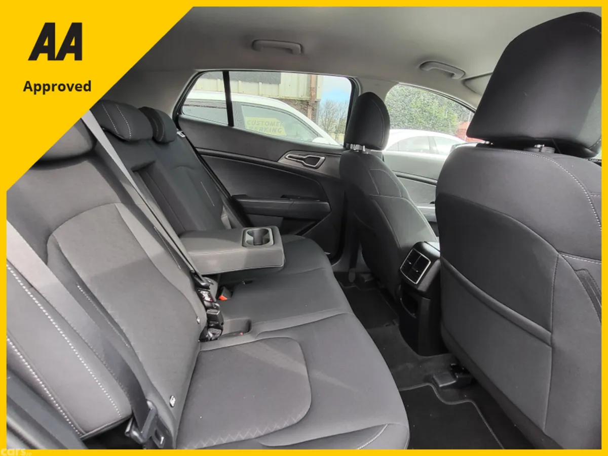 Kia Sportage MPV, Diesel Hybrid, 2023, Grey