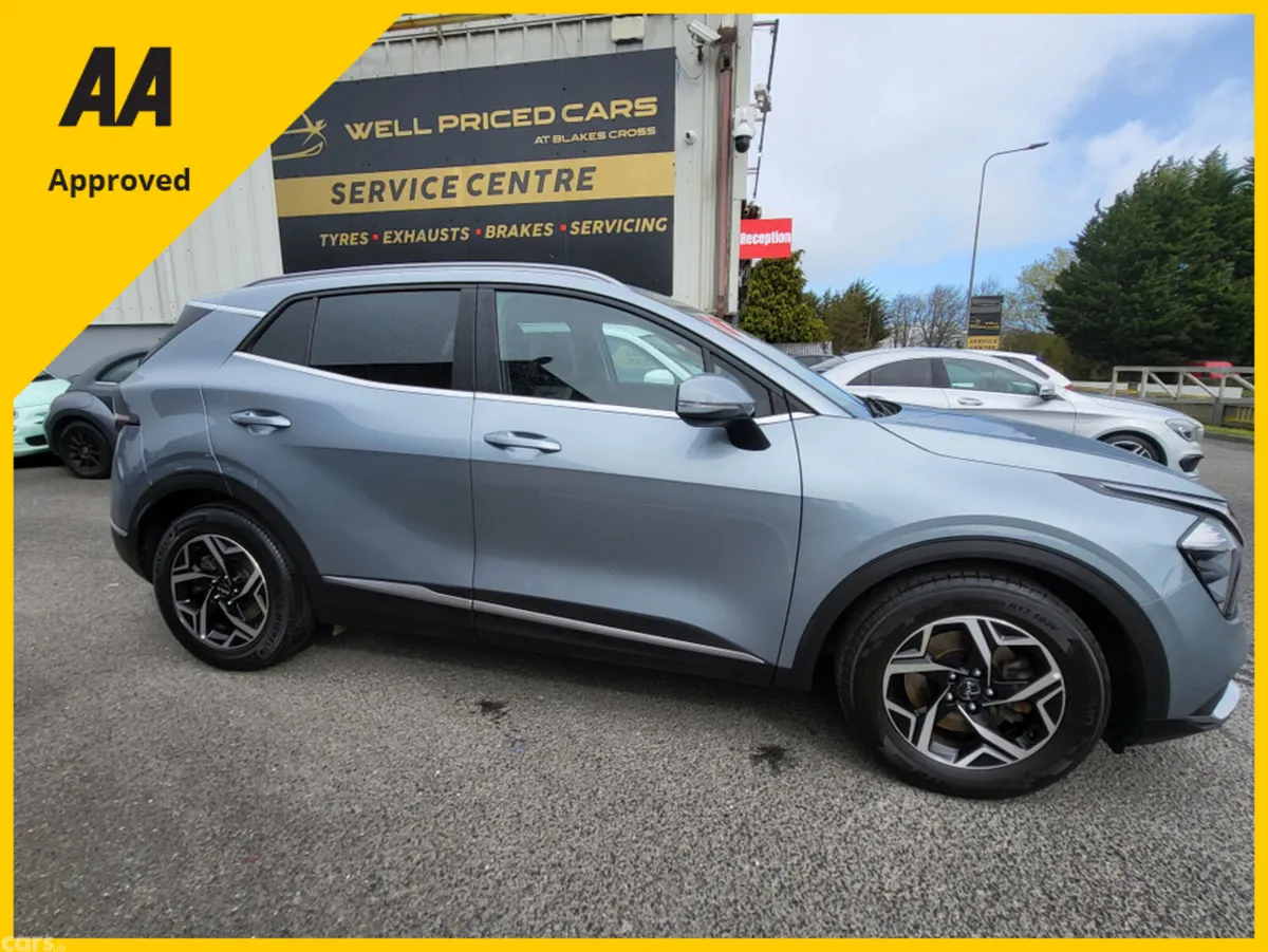 Kia Sportage MPV, Diesel Hybrid, 2023, Grey